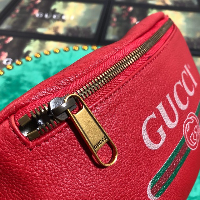 Gucci腰包 527792 古馳新款挎包 Gucci19新款紅色logo印花腰包 男女同款  gqy2141